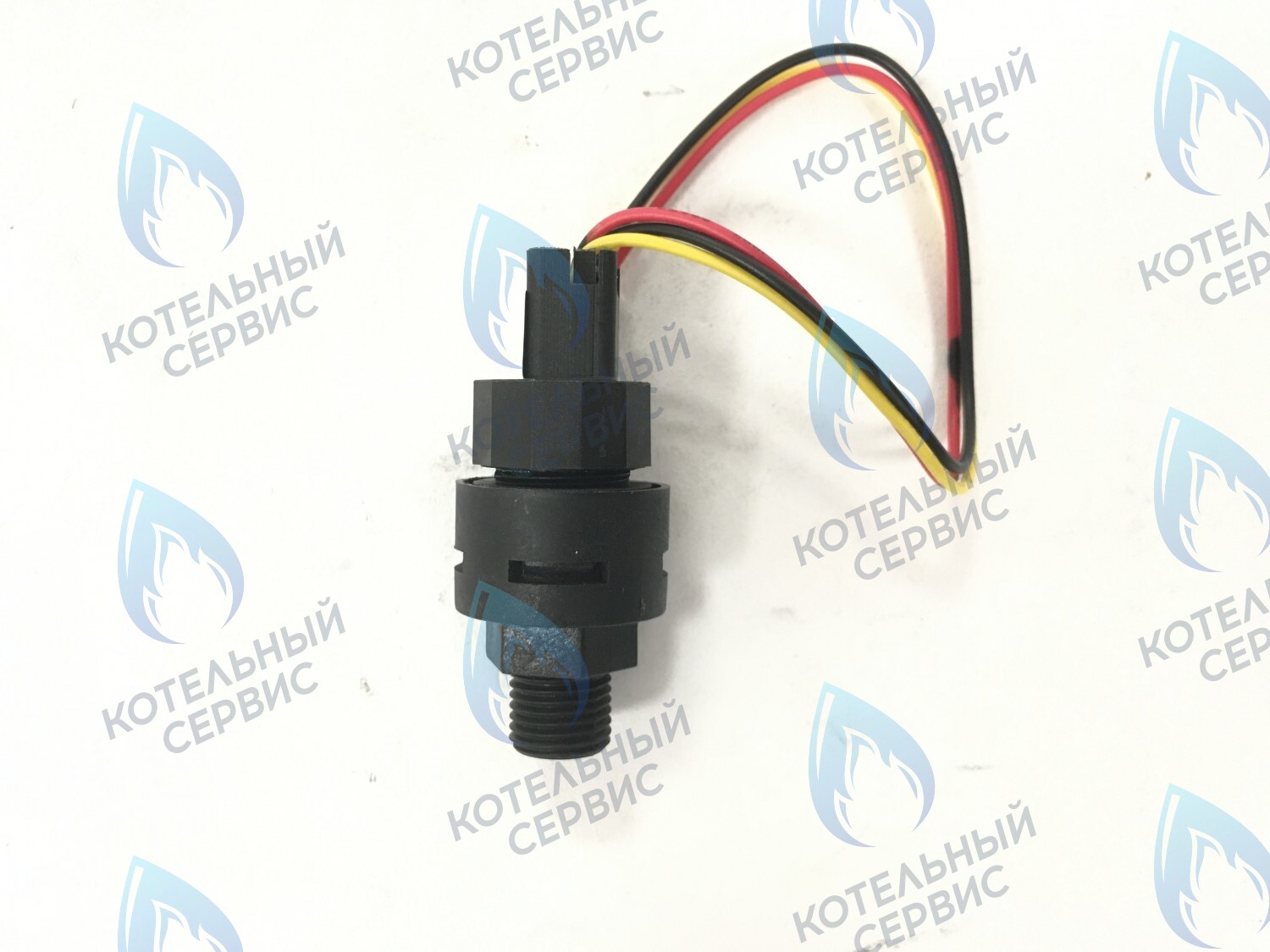 30290 Датчик давления 8924-06.052 в Санкт-Петербурге