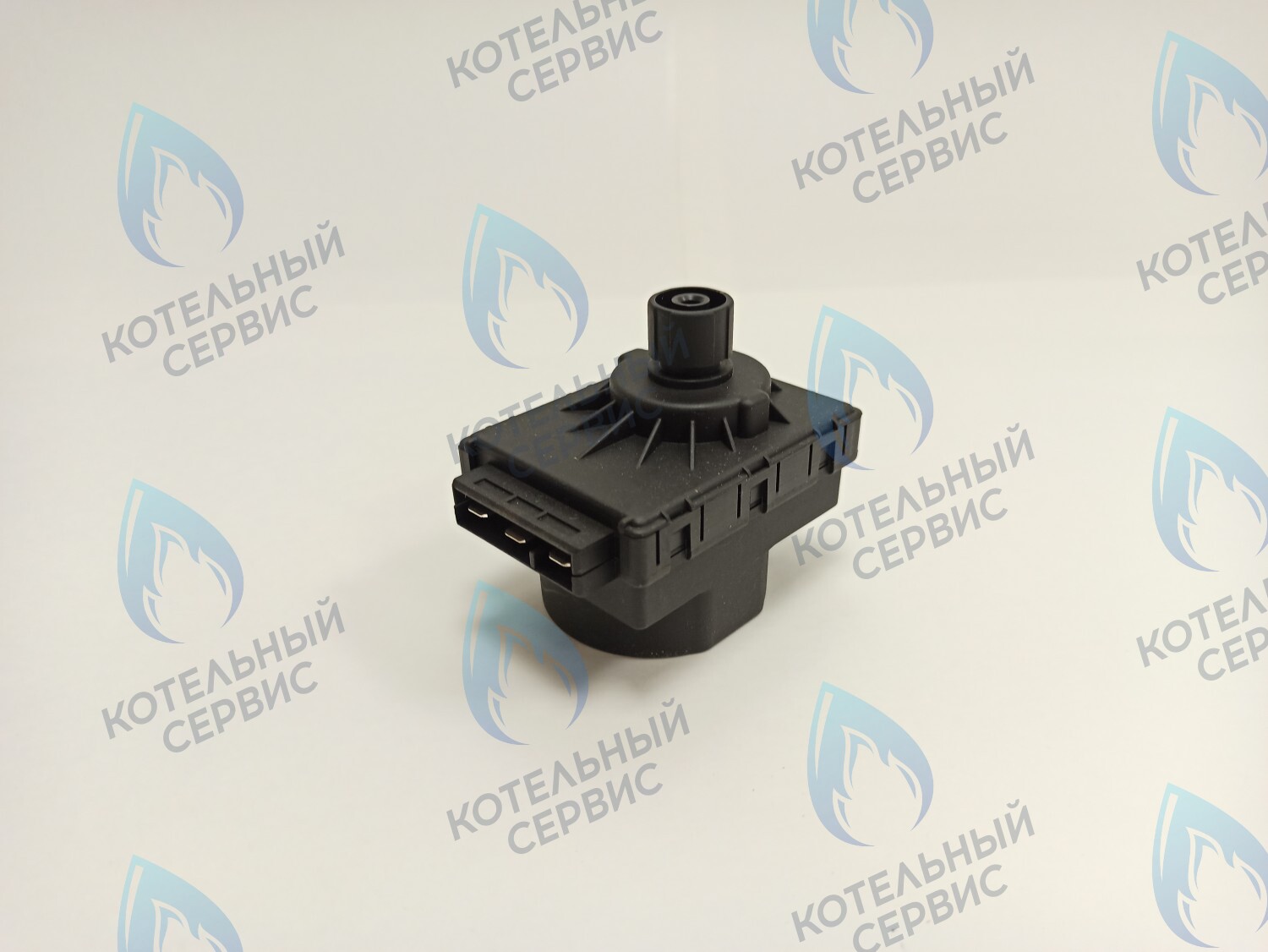 GM001-05 Сервопривод (мотор) трехходового клапана универсальный 7,5мм 220/240v (С) FERROLI, PROTHERM, VIESSMANN, ALPENHOFF, ALPHATHERM, ELECTROLUX, ROC, ELSOTHERM, OASIS, POLYKRAFT, HAIER, CHAFFOTEAUX, ARISTON, MIZUDO, ITALTHERM, THERMEX в Санкт-Петербурге