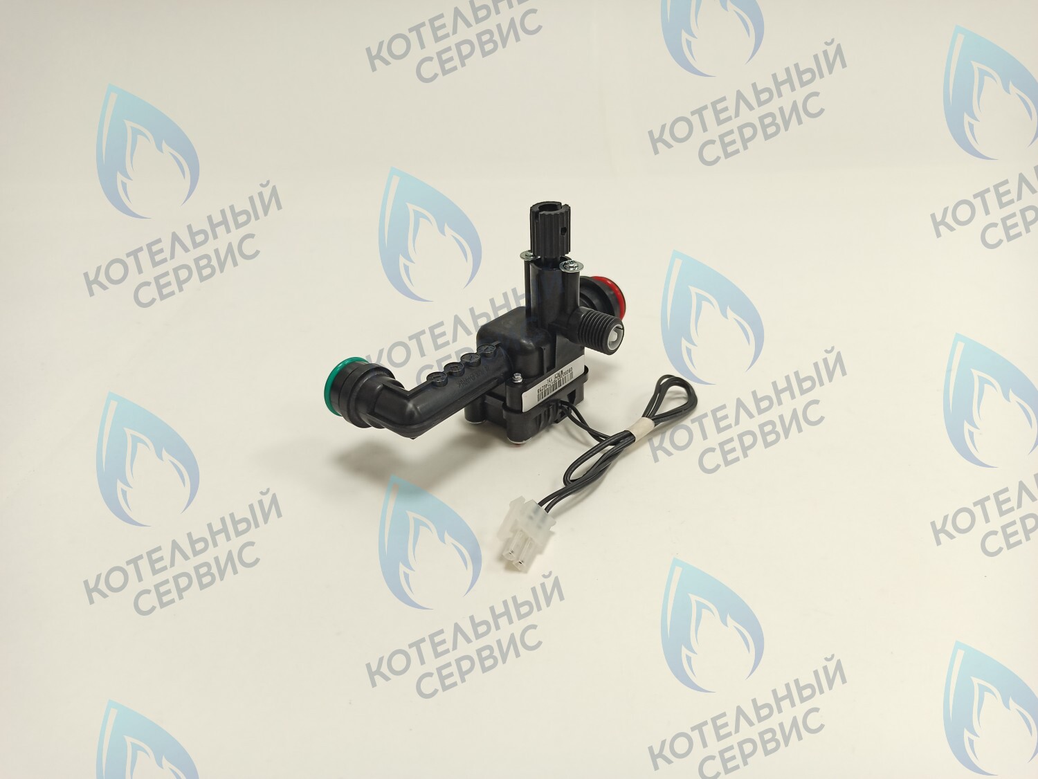 30019904A Гидроузел датчика протока с краном подпитки Navien Deluxe 30K, Ace 30K (BH1410018C, 30002726D) в Санкт-Петербурге