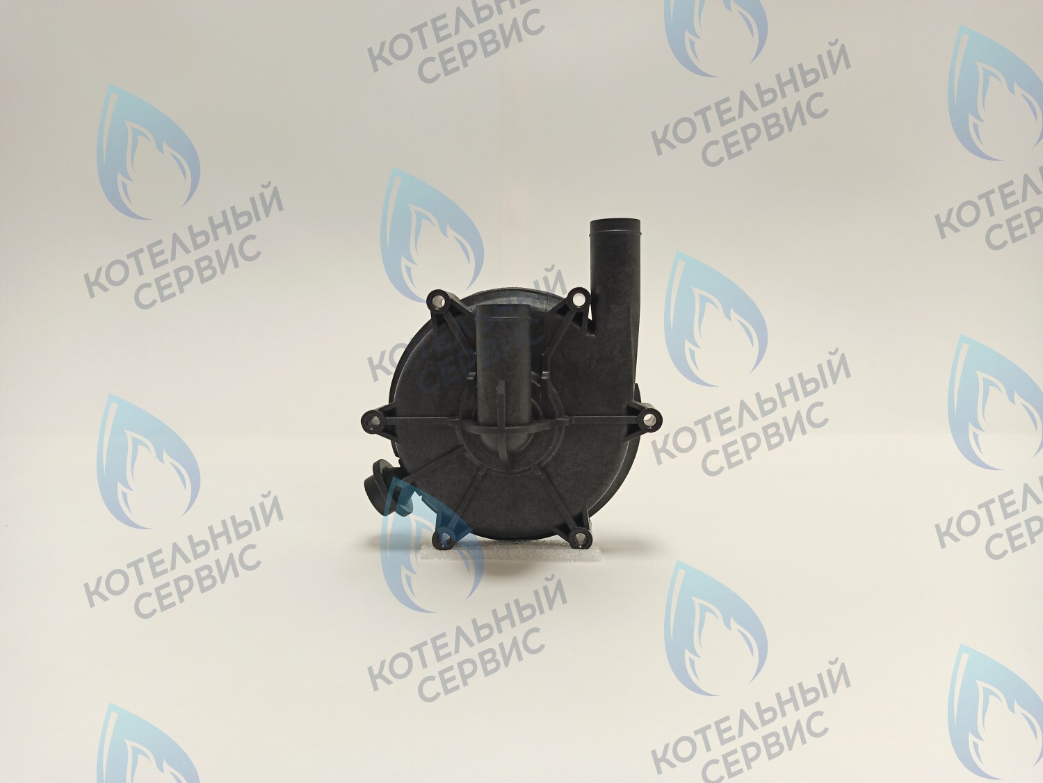 440011092 Крышка корпуса насоса (черная) SMF/DMF RINNAI в Санкт-Петербурге