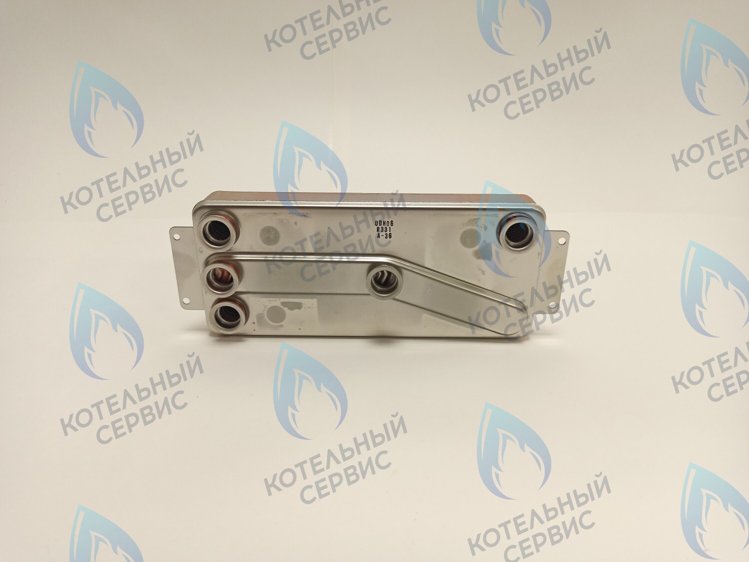 440016704 Теплообменник ГВС RINNAI RMF/CMF 307/367 (440012953) в Санкт-Петербурге