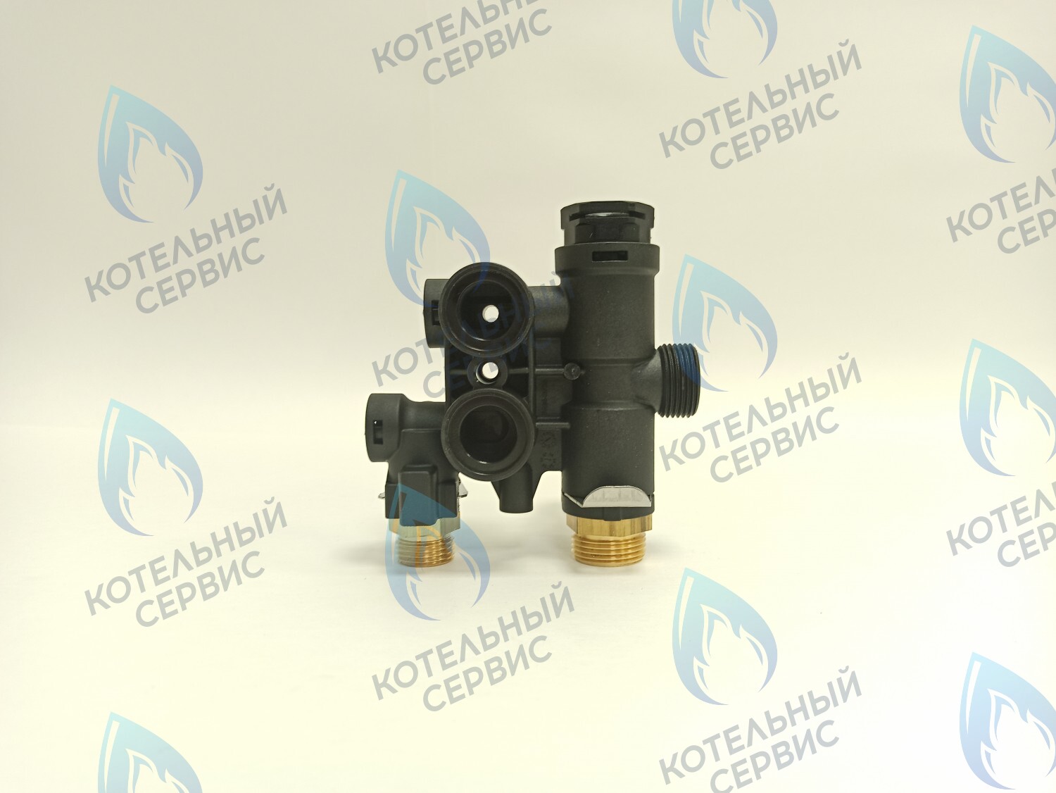 NUM00007 Гидроблок (левый) с картриджем трехходового крана (пластиковый) LIGHT 12кВт-24кВт, VARME 12кВт-18кВт (HH005B) FEDERICA BUGATTI в Санкт-Петербурге