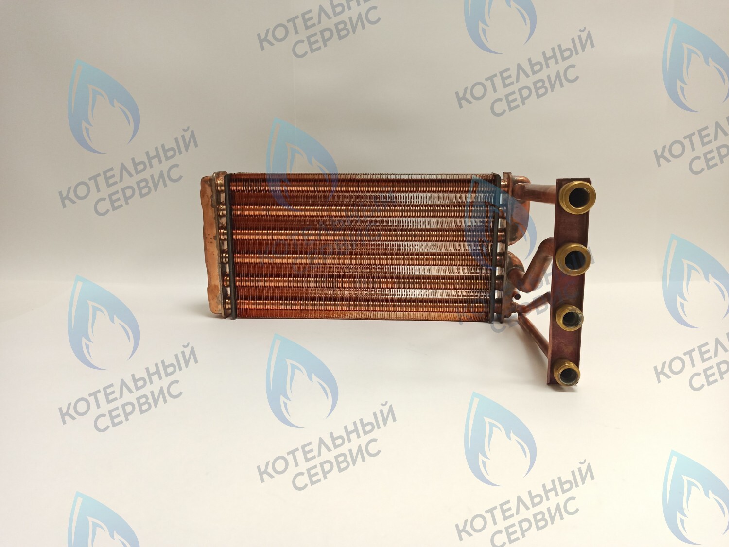 EB031-320-02 Теплообменник U052-28K BUDERUS (87154068140) в Санкт-Петербурге