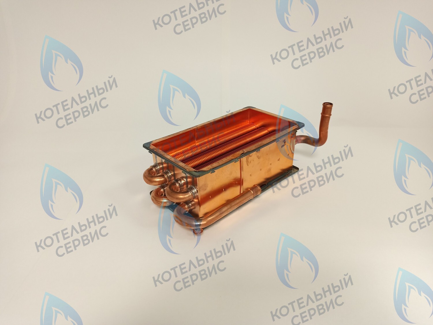 440017086 Теплообменник отопления RINNAI KMF 207 (K 24кВт) в Санкт-Петербурге