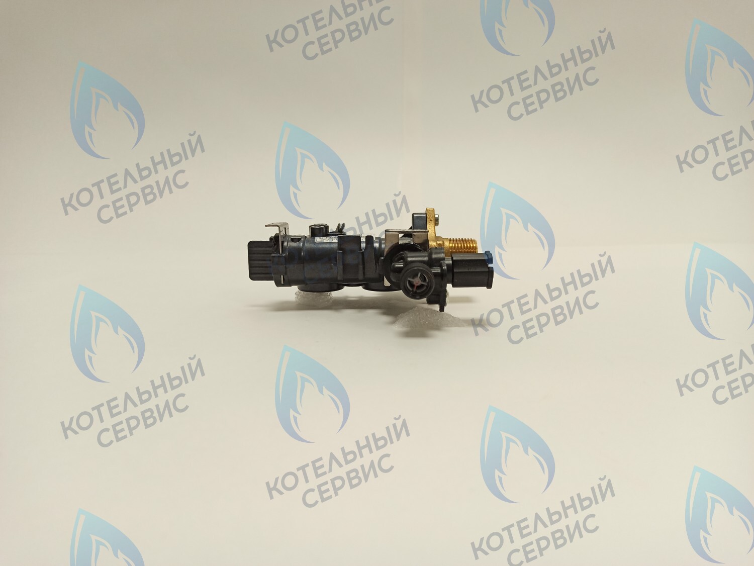 30015722A Патрубок-адаптор ГВС Deluxe S 13-24 k NAVIEN в Санкт-Петербурге