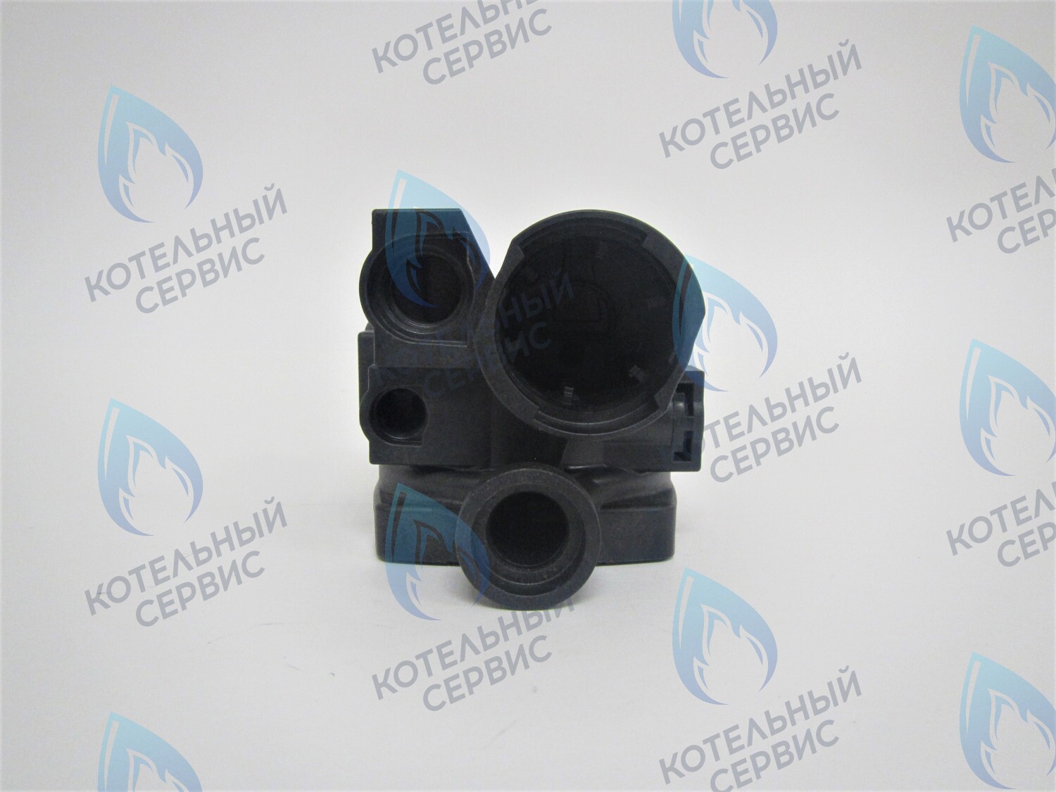 PMF01BG-NA Улитка циркуляционного насоса (отверстие сзади, два справа сбоку) FERROLI под насос GRUNDFOS (G30CCW) (без воздухоотводчика) в Санкт-Петербурге