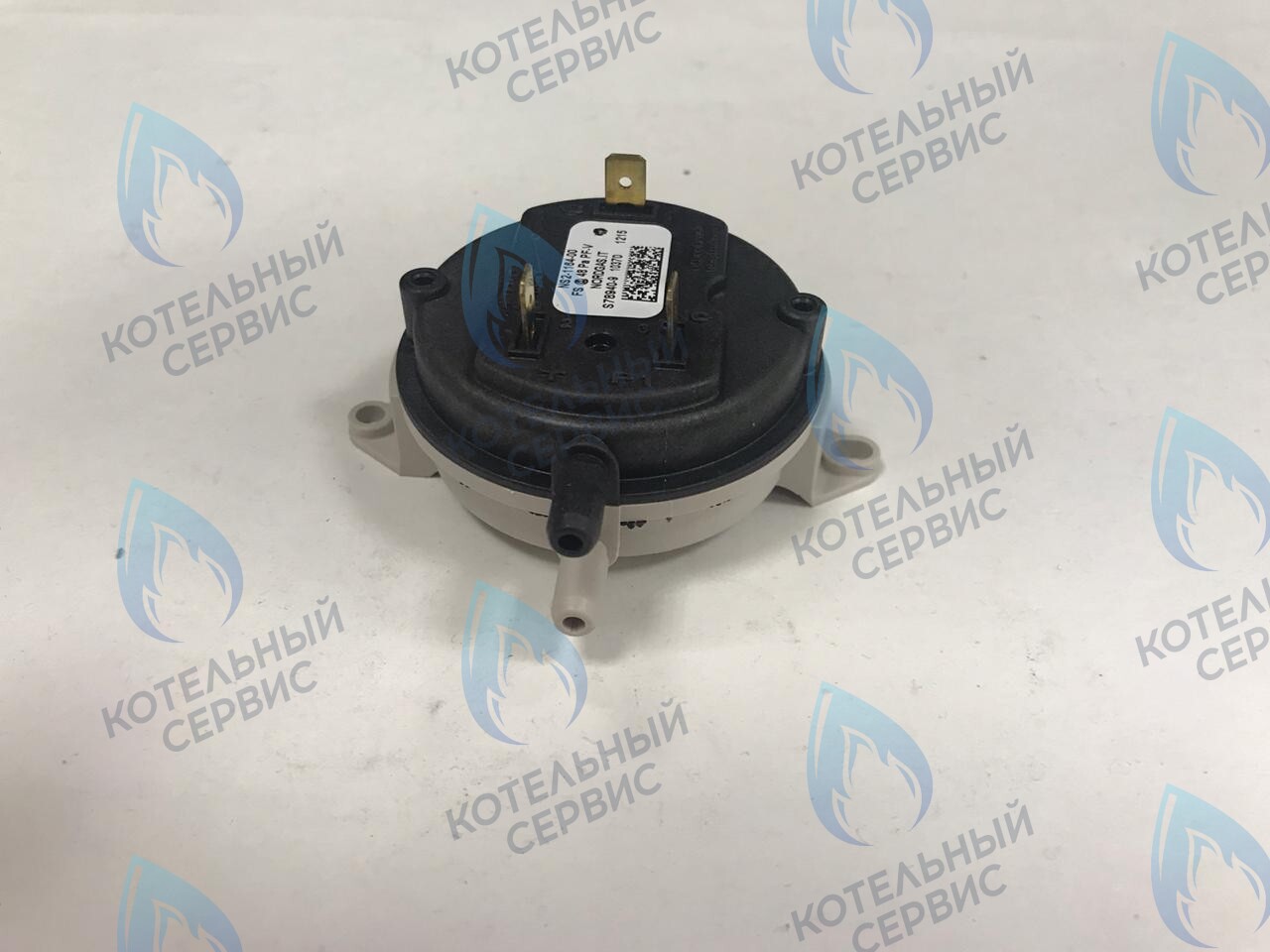 398000963 Реле давления воздуха (маностат) Ferroli Arena (RU) в Санкт-Петербурге