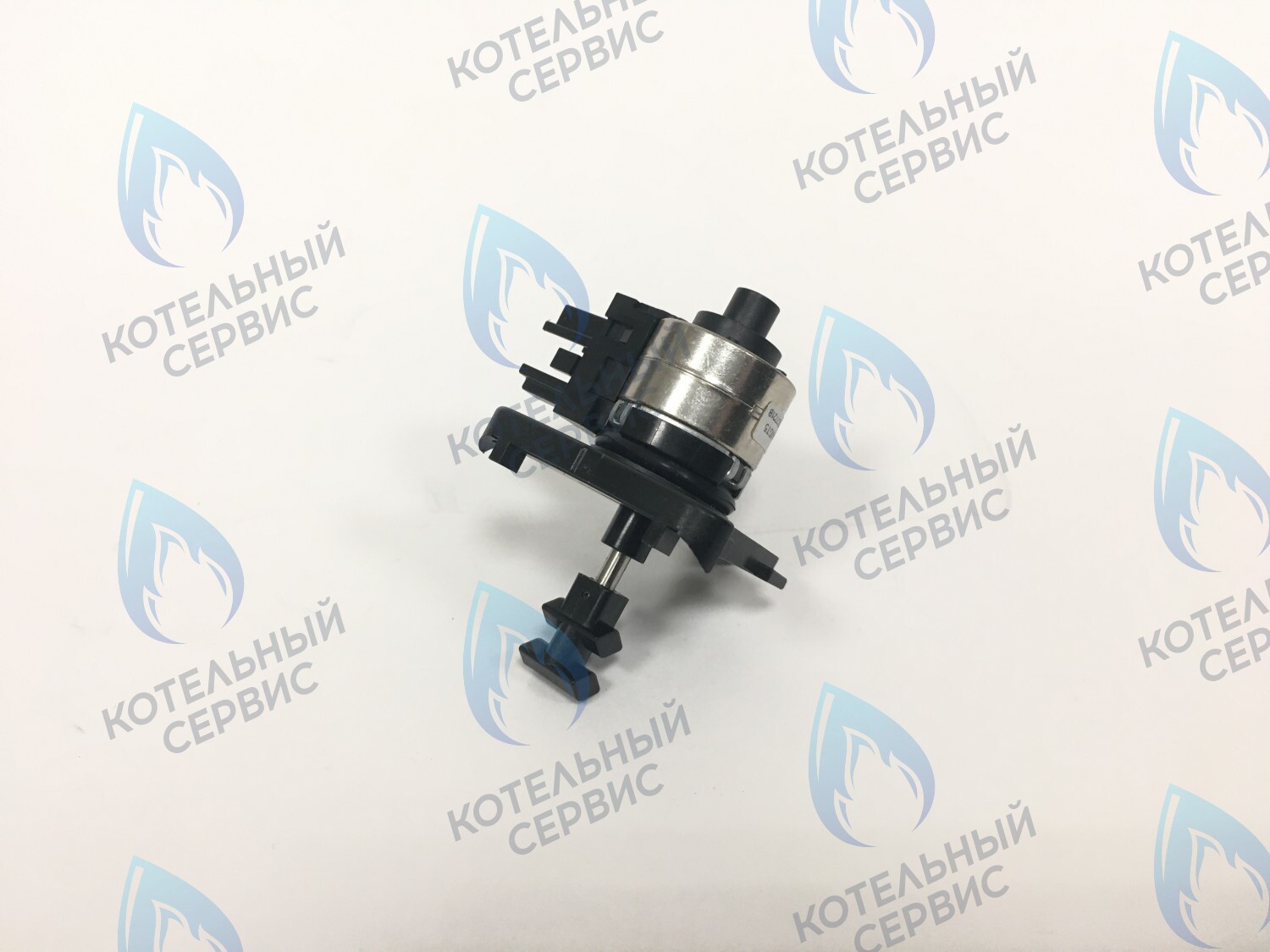 GM010 Мотор BOSCH, BUDERUS (87160113600, 87186828390, 19928669), VIESSMANN (7822764) в Санкт-Петербурге