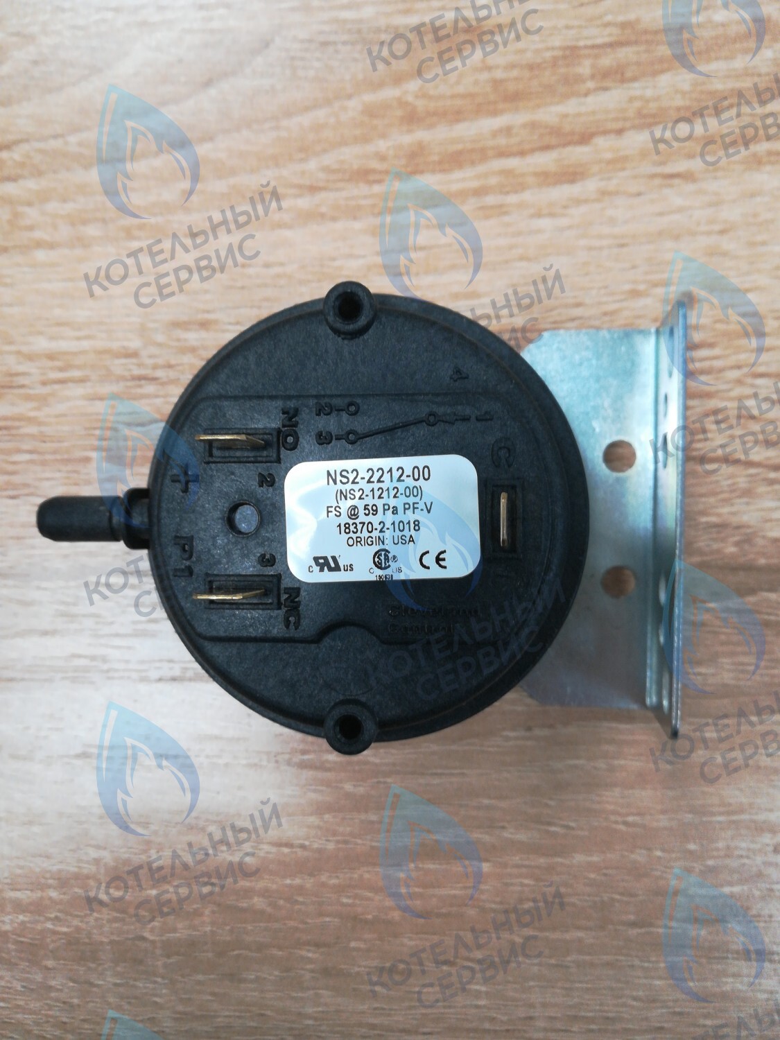 104045/117189 Прессостат с креплением, 59 Па, Cliveland Contr.  Лемакс Prime LEMAX в Санкт-Петербурге