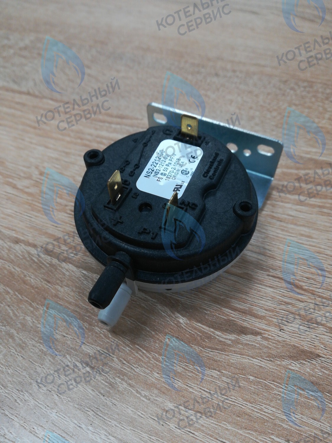 104045/117189 Прессостат с креплением, 59 Па, Cliveland Contr.  Лемакс Prime LEMAX в Санкт-Петербурге