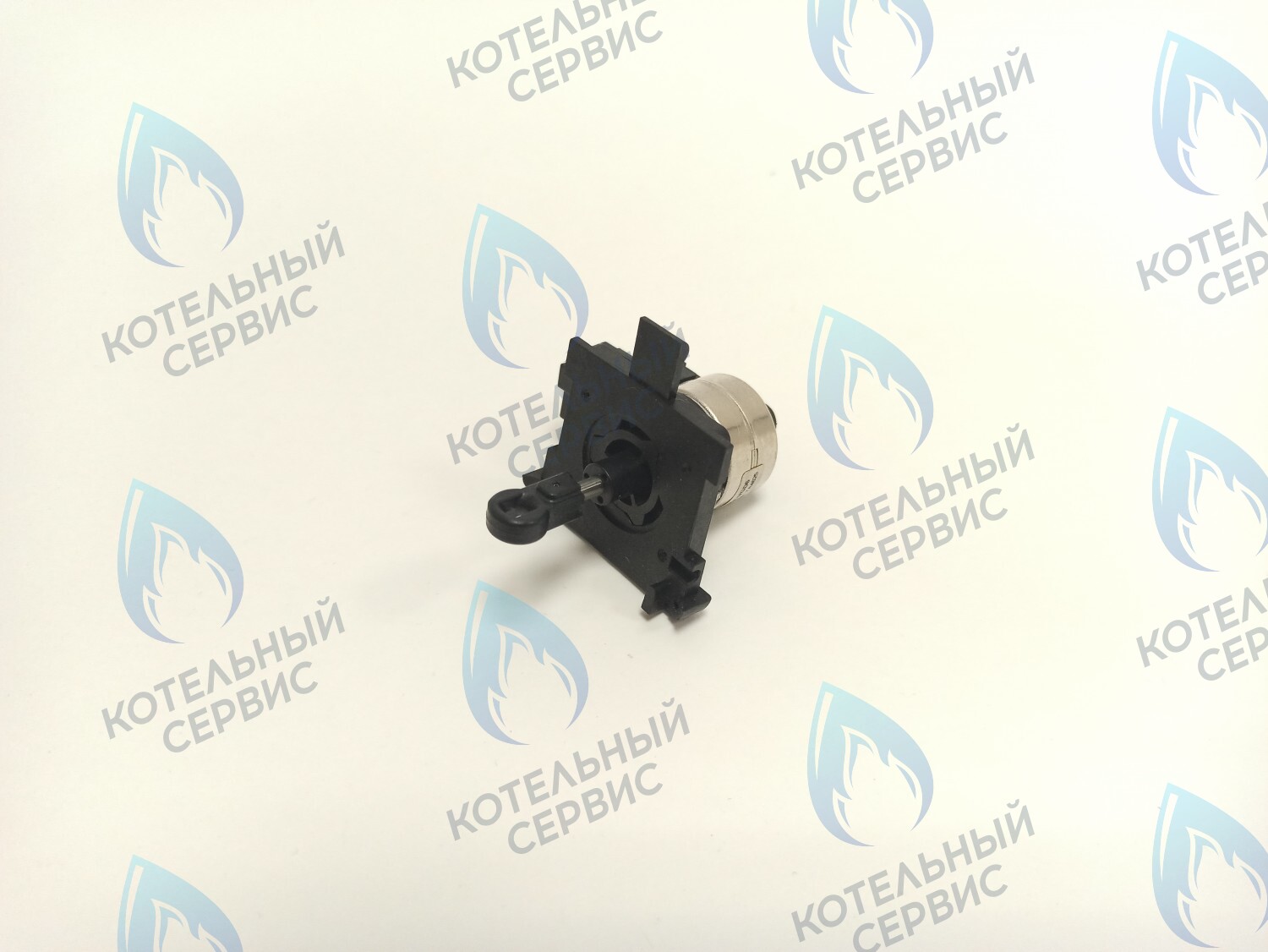 GM013 Линейный шаговый двигатель BOSCH JUNKERS Wolf 2744516 в Санкт-Петербурге