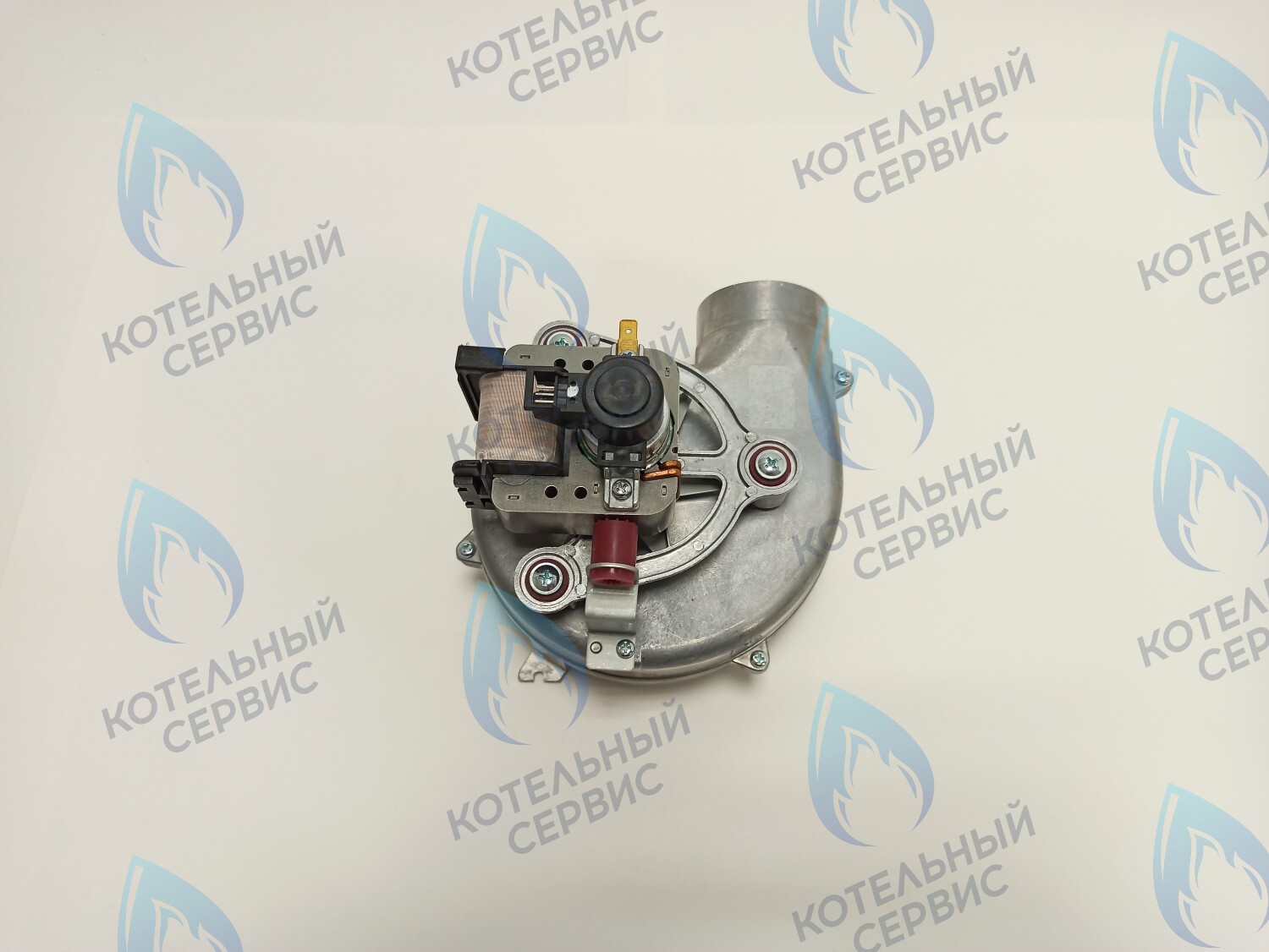 AA0400021 Турбина (вентилятор дымоудаления) KOTITONTTU TOIVO T 10-18 DK в Санкт-Петербурге