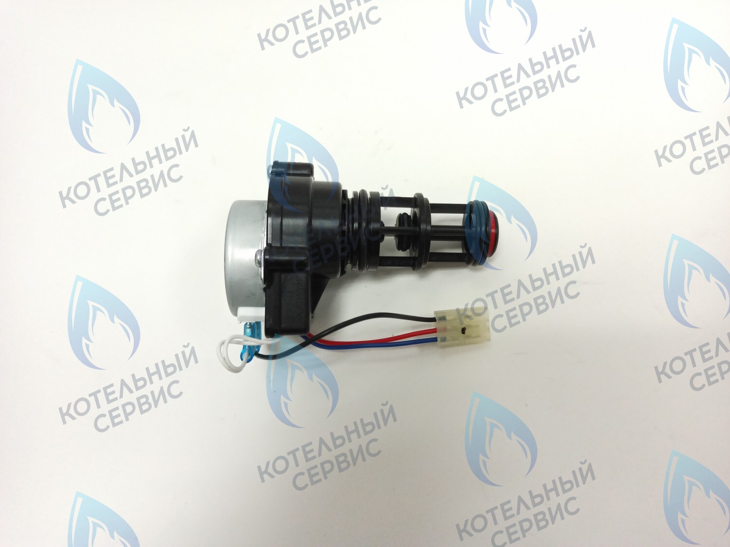 30013136A Трехходовой клапан Navien Deluxe C/E 13-40k в Санкт-Петербурге