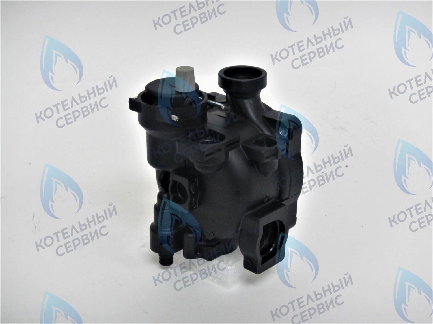 PMF01CW Улитка циркуляционного насоса (отверстие сзади, одно справа сбоку) FERROLI ARENA, DIVA под насос WILO (W21CW) в Санкт-Петербурге