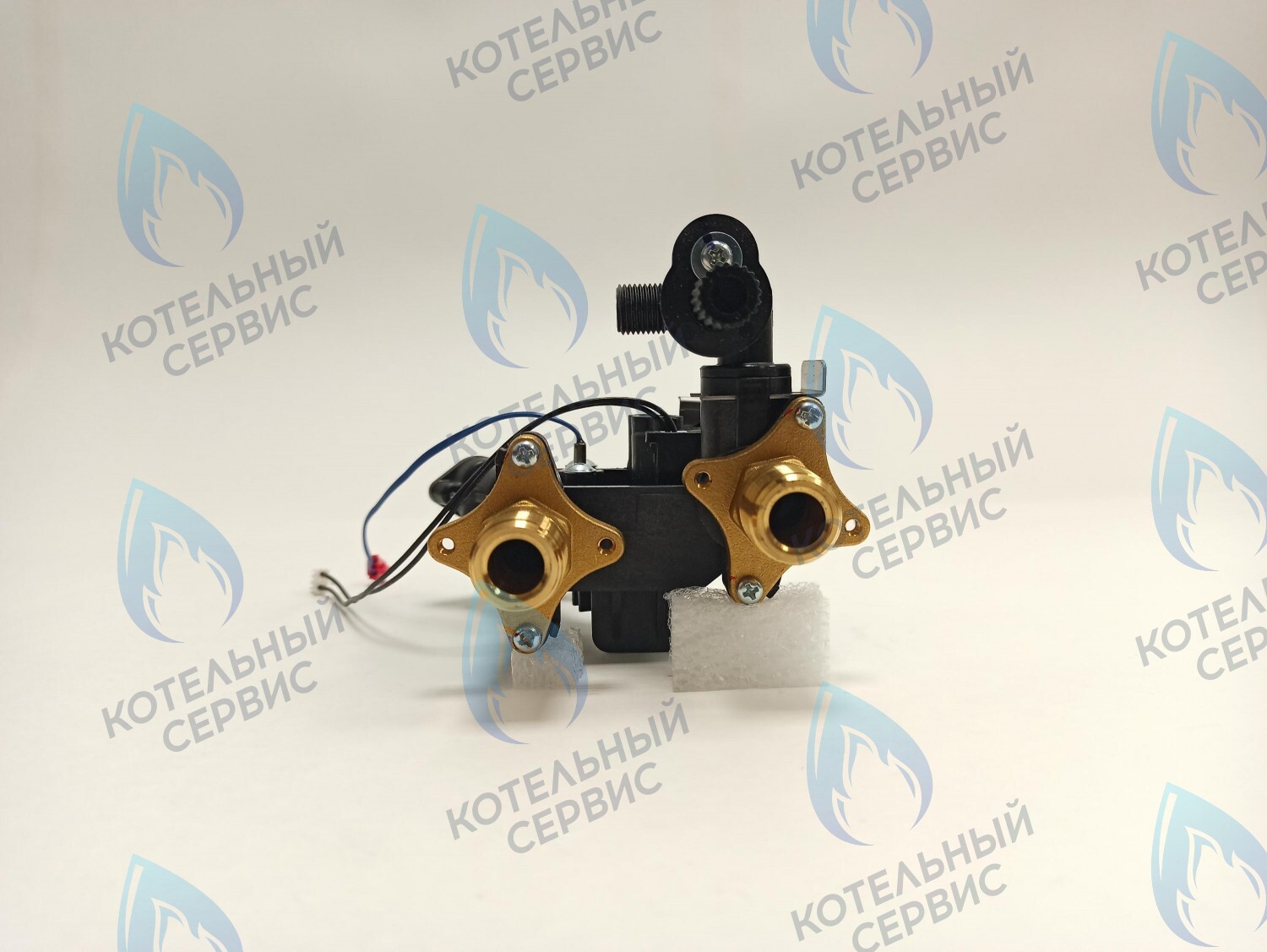 30023508A Гидроузел ГВС с датчиком протока, датчиком температуры и краном подпитки DELUXE E/C 35-40k NAVIEN в Санкт-Петербурге