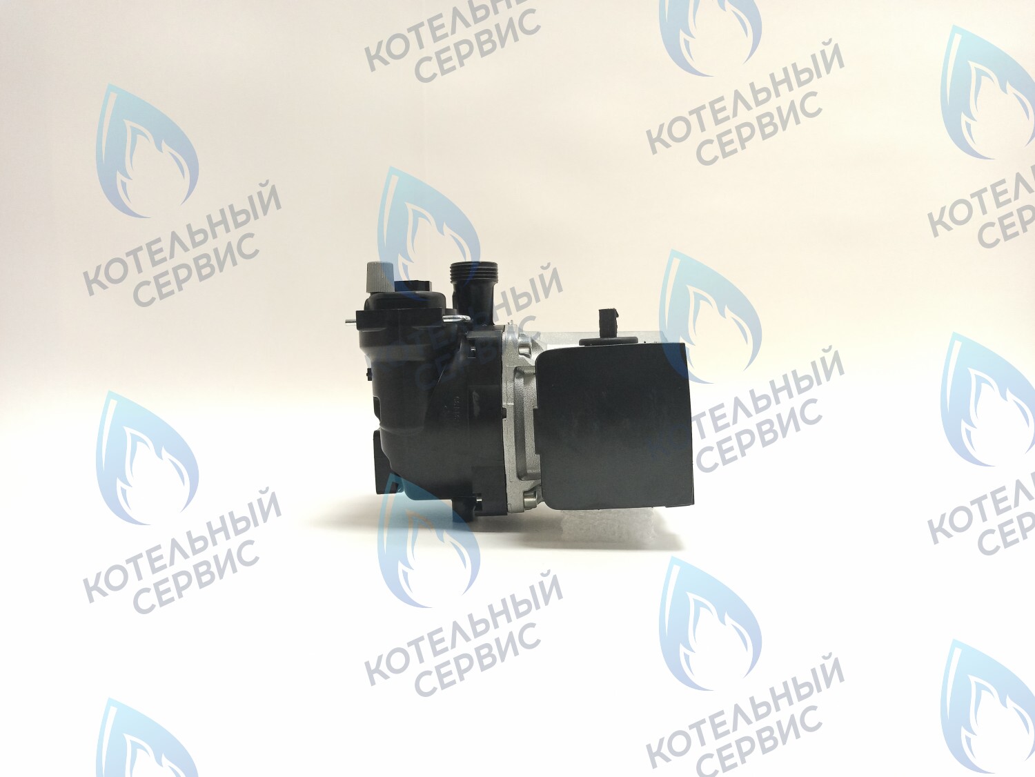 PMB60AW67-WC83BB-Комп Насос циркуляционный 12/6.7 83W BOSCH WBN2000/WBN6000, BUDERUS U072 (87186450600) в Санкт-Петербурге