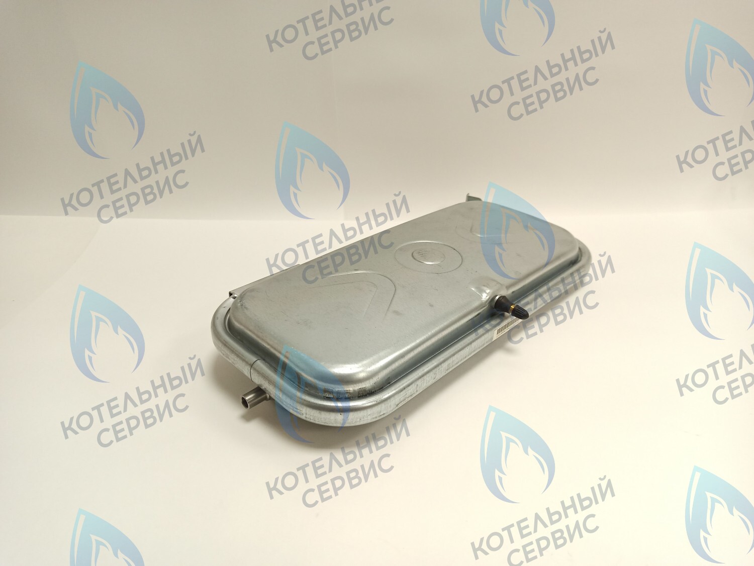 30020196B Бак расширительный 6л Deluxe S/C/E/ONE (30020196A, 30015691A) NAVIEN в Санкт-Петербурге