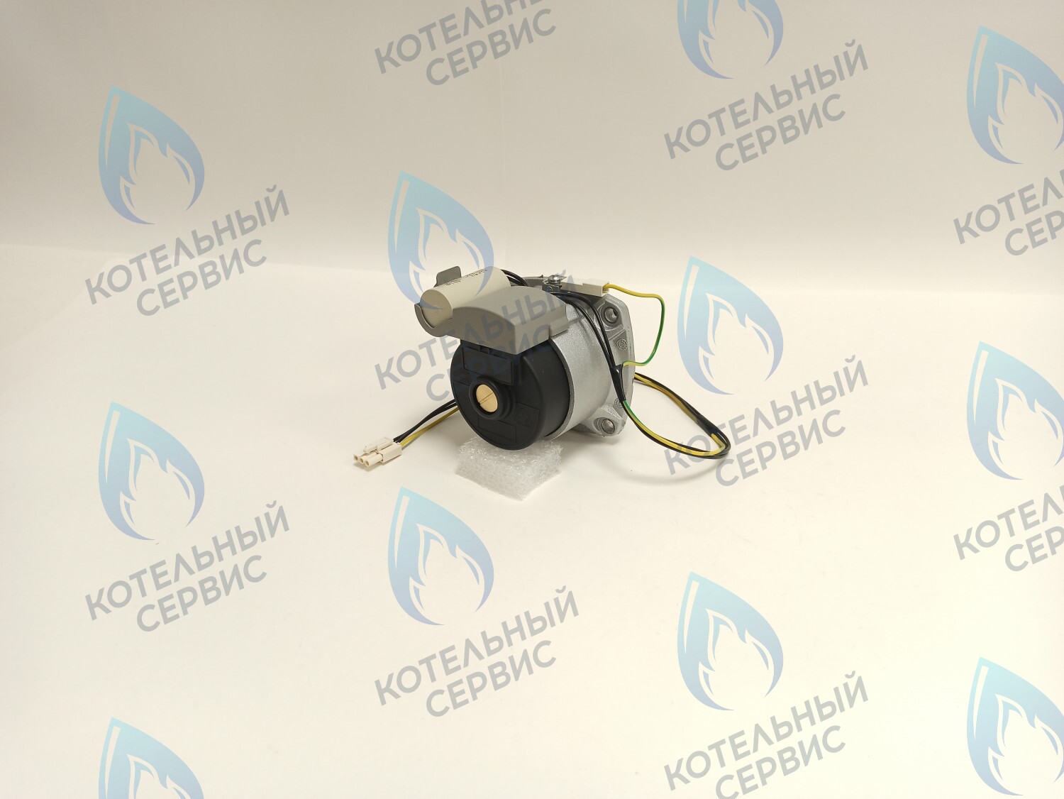 PH-W21CW50-WA82-Комп Двигатель насоса (черный пластик) (без улитки, с терминалом) (12/5, 15/5) аналог WILO 82w INTMSL15/5 HE-1 (21мм по часовой) в Санкт-Петербурге