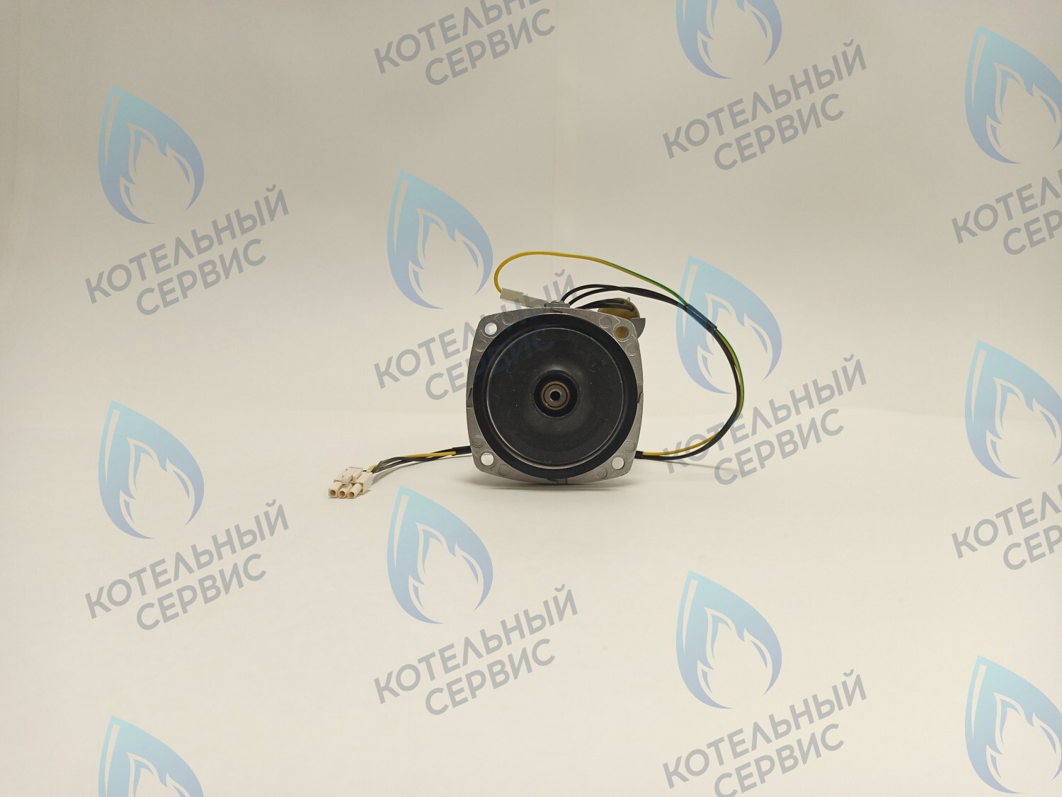 PH-W21CW50-WA82-Комп Двигатель насоса (черный пластик) (без улитки, с терминалом) (12/5, 15/5) аналог WILO 82w INTMSL15/5 HE-1 (21мм по часовой) в Санкт-Петербурге