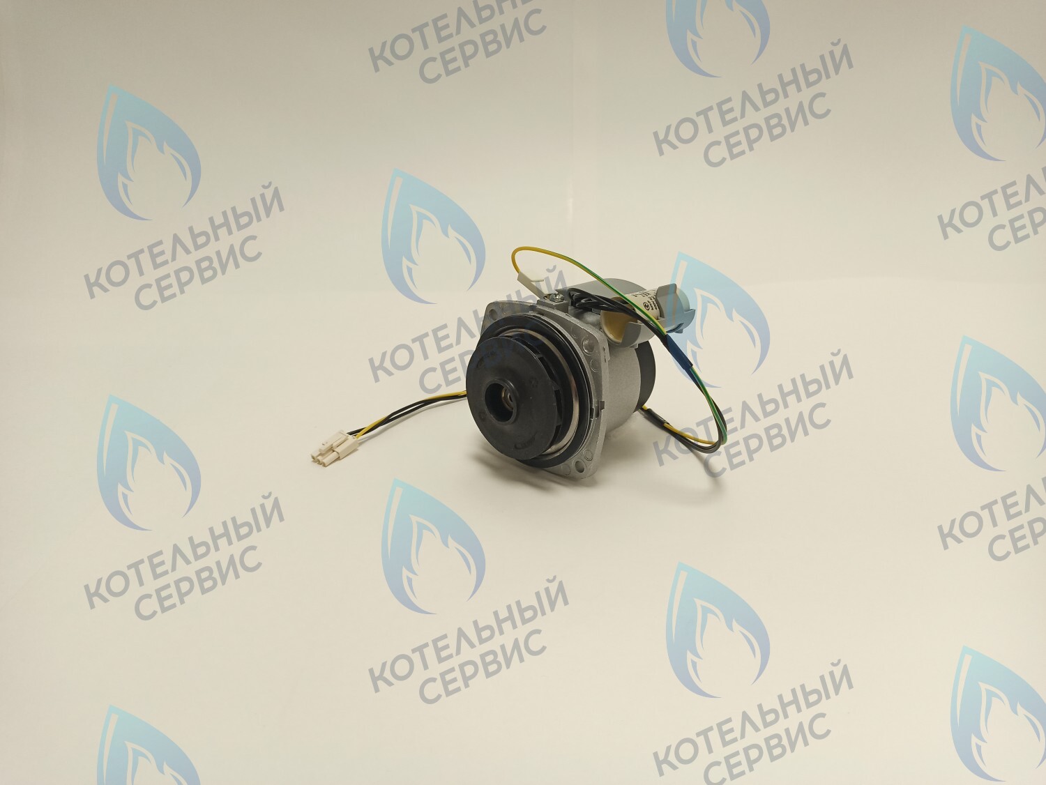 PH-W21CW50-WA82-Комп Двигатель насоса (черный пластик) (без улитки, с терминалом) (12/5, 15/5) аналог WILO 82w INTMSL15/5 HE-1 (21мм по часовой) в Санкт-Петербурге