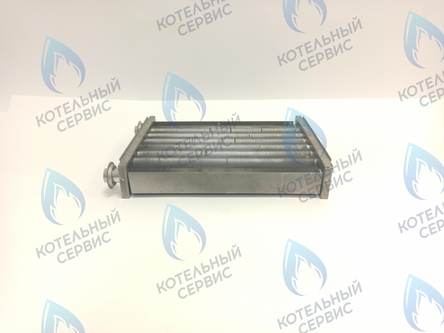 EM052-250 Теплообменник основной (первичный) Navien (с белыми прокладками в комплекте) Deluxe S/C/One 35K в Санкт-Петербурге